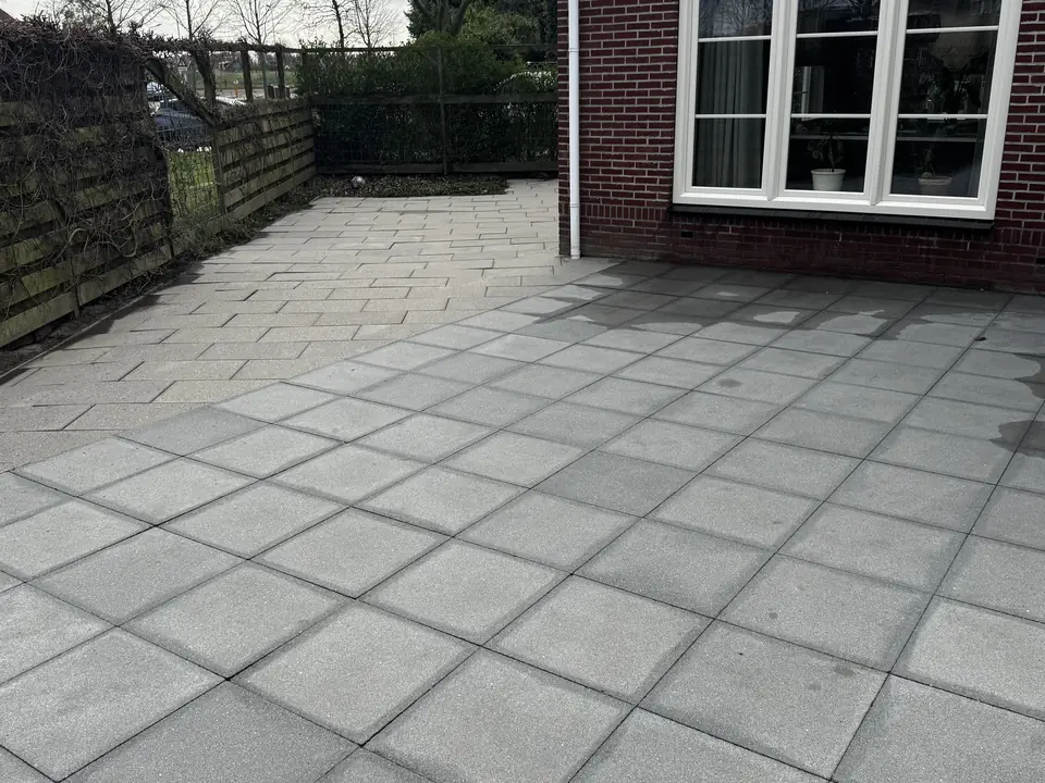 Hetzelfde terras licht en schoon